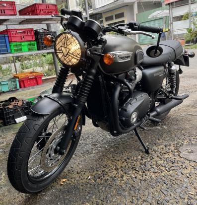 Bán xe Triumph Bonneville T100, Đời 2021, ODO chỉ 175km, mới 99,99%