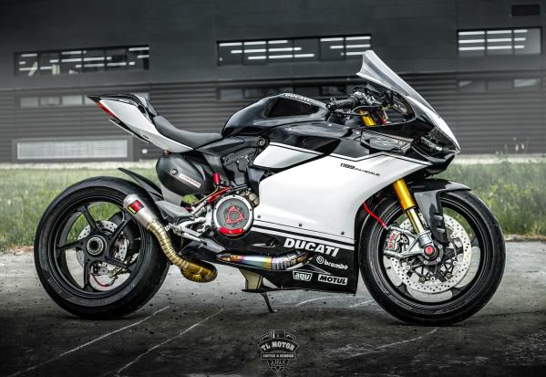 DUCATI PANIGALE 1199S FULL OPTION