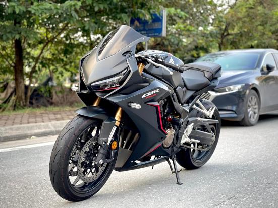  Cbr650r date 2020 đăng ký lần đầu 2021 odo vài nghìn Km