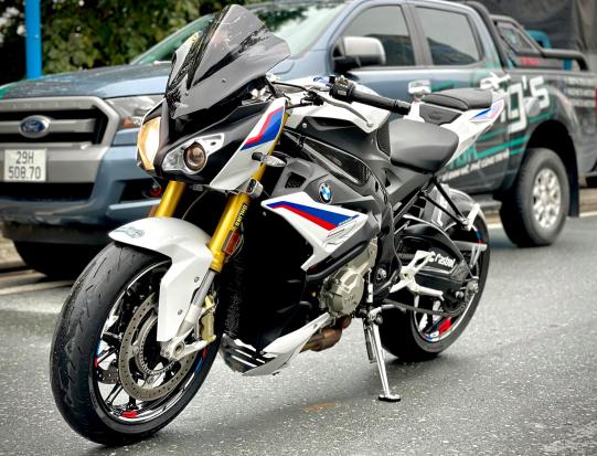 S1000r date 2020 đăng ký lần đầu tháng 1 2021 Odo vài ngàn km