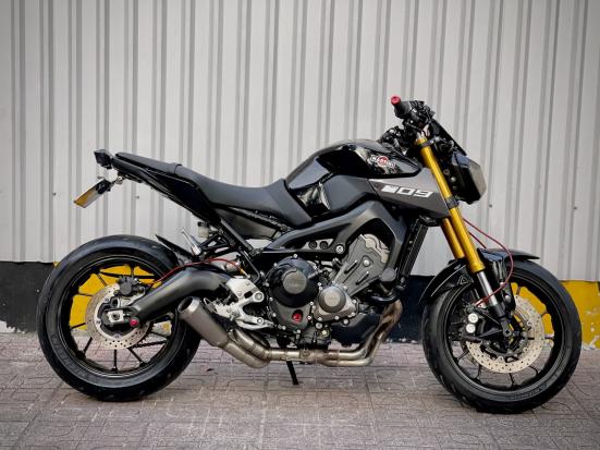 Yamaha MT-09 ( FZ-09 ) 2015