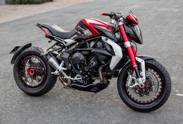 Bán MV Agusta Dragster 800 RR 2016 bản đặc biệt